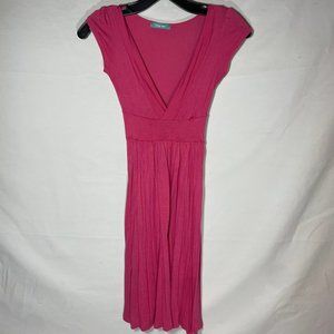 Pink Low Cut Dress 🖤